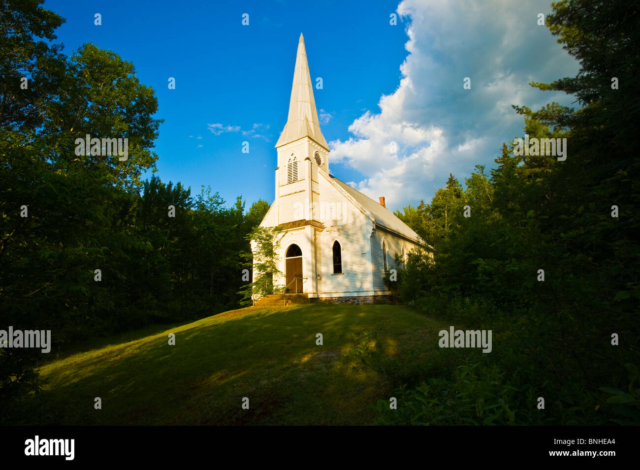 Canada church rural architecture hi-res stock photography and images ...