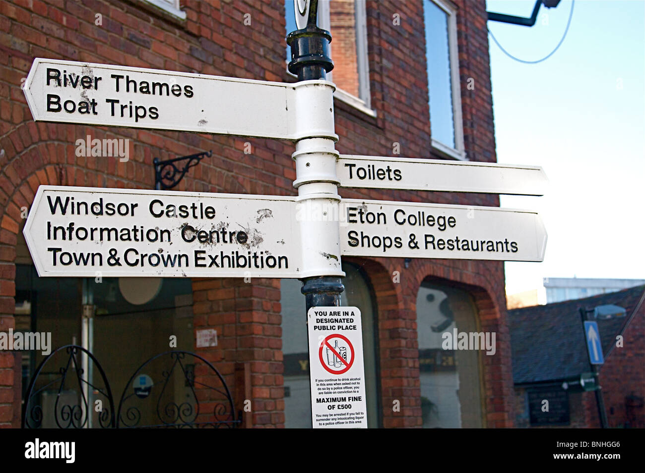 Scenes from the English village of Windsor Stock Photo Alamy