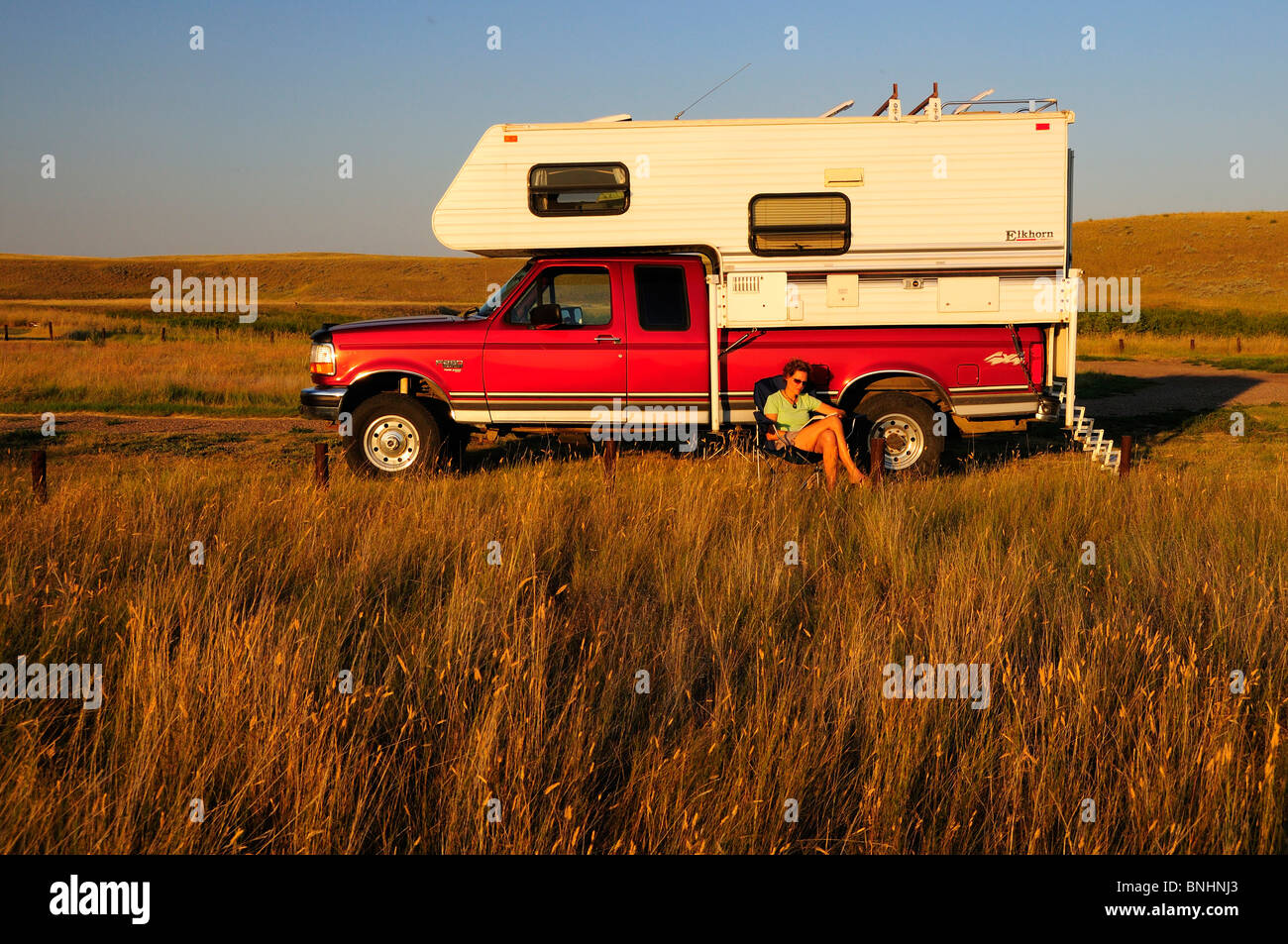 USA Camper at Bear Paw Battlefield Nez Perce National Historic Park near Chinook Montana motorhome motor home vehicle woman Stock Photo