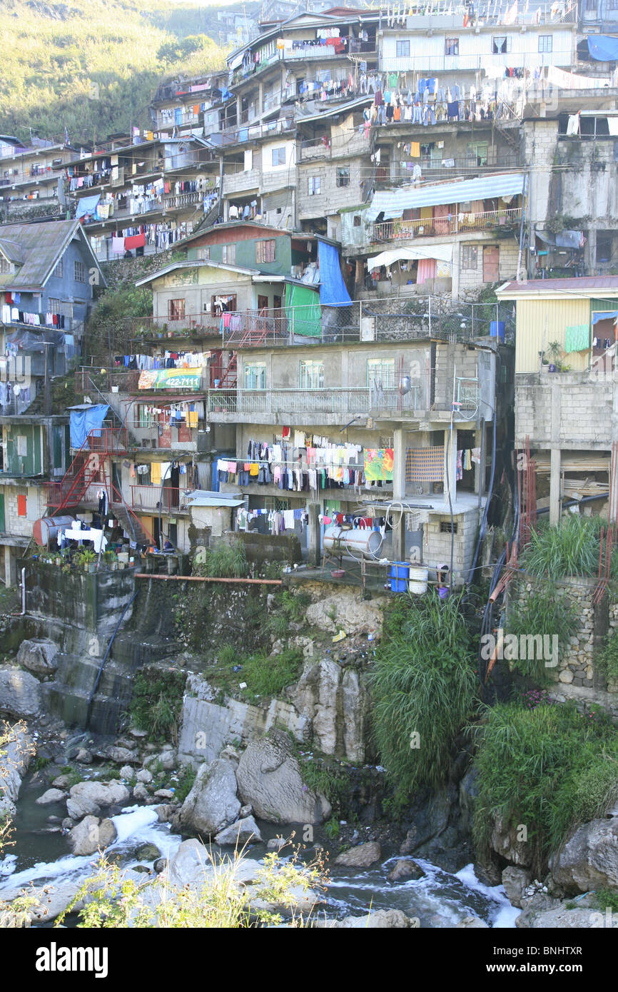 Philippines Asia Luzon Cordillera Central Cordilleras mountains island Baguio huts slums laundry slum poverty steep slope Stock Photo