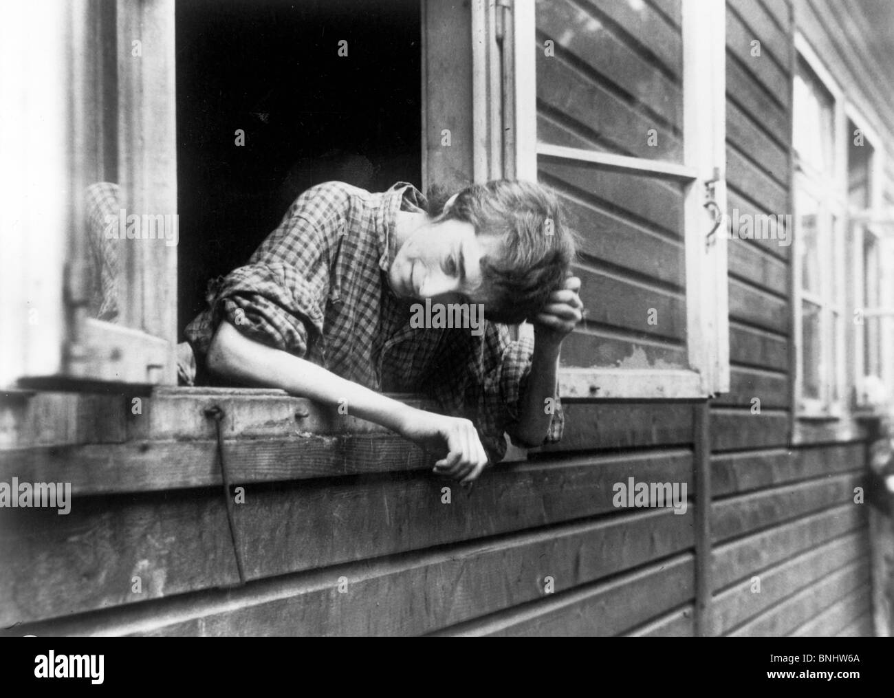 World War II Bergen-Belsen concentration camp Holocaust Germany April 1945 history historical historic prisoners prisoner Nazi Stock Photo