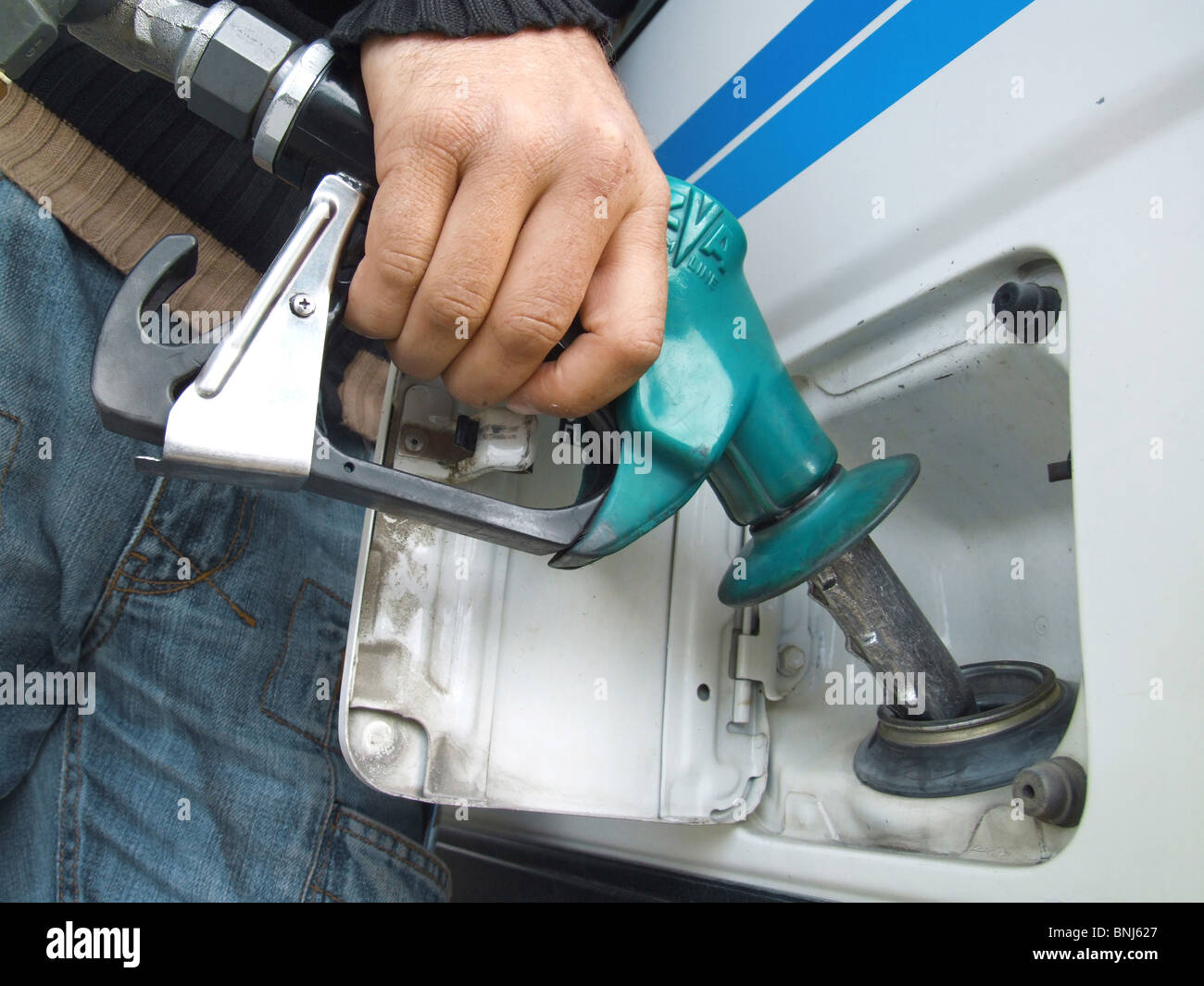South Islan fill up refuelling refuel tank price price increases marks up price increase mark up expensive overcharges gas Stock Photo