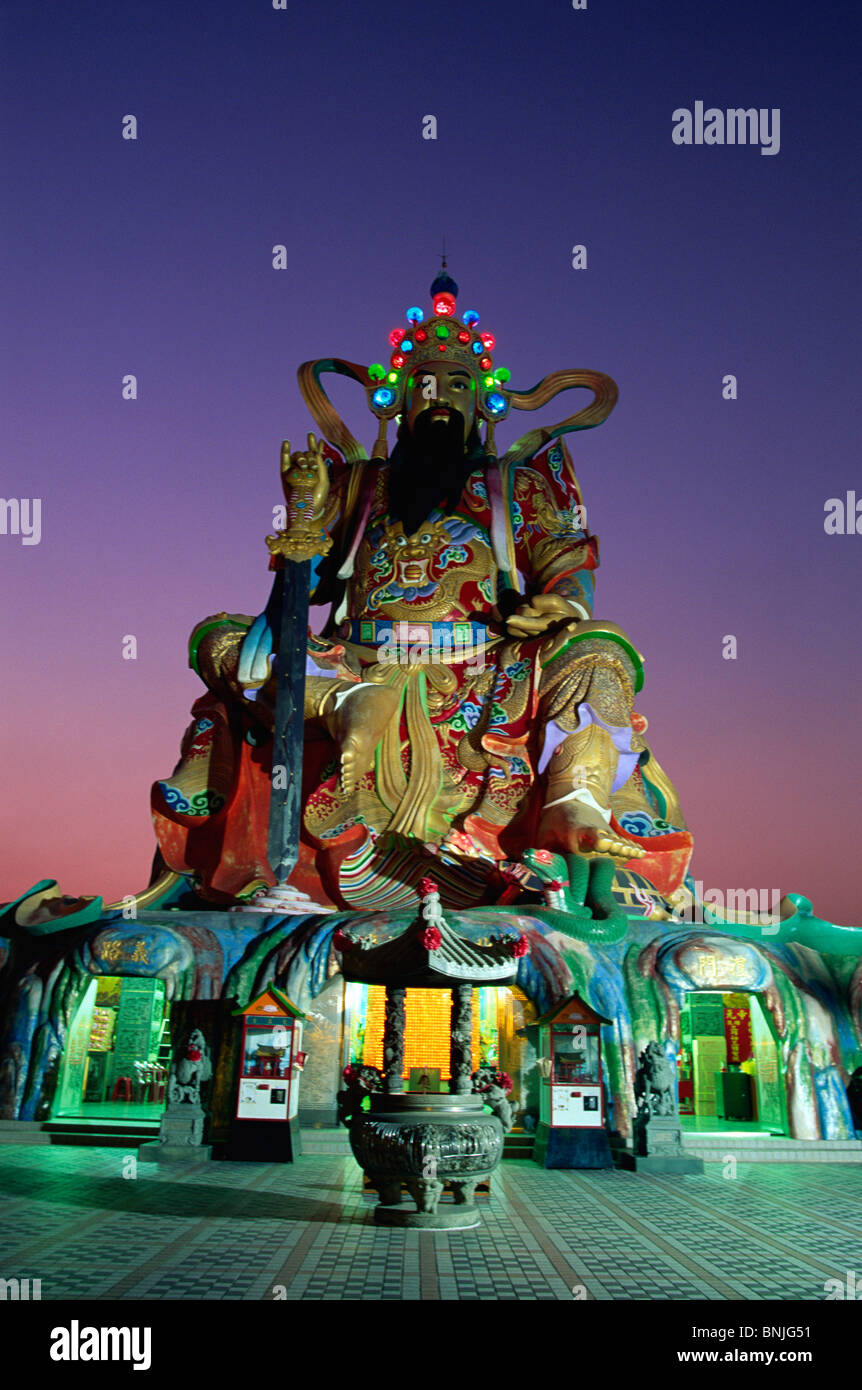 Taiwan Kaohsiung Lotus Lake Statue of Taoist God Xuantianshangdi