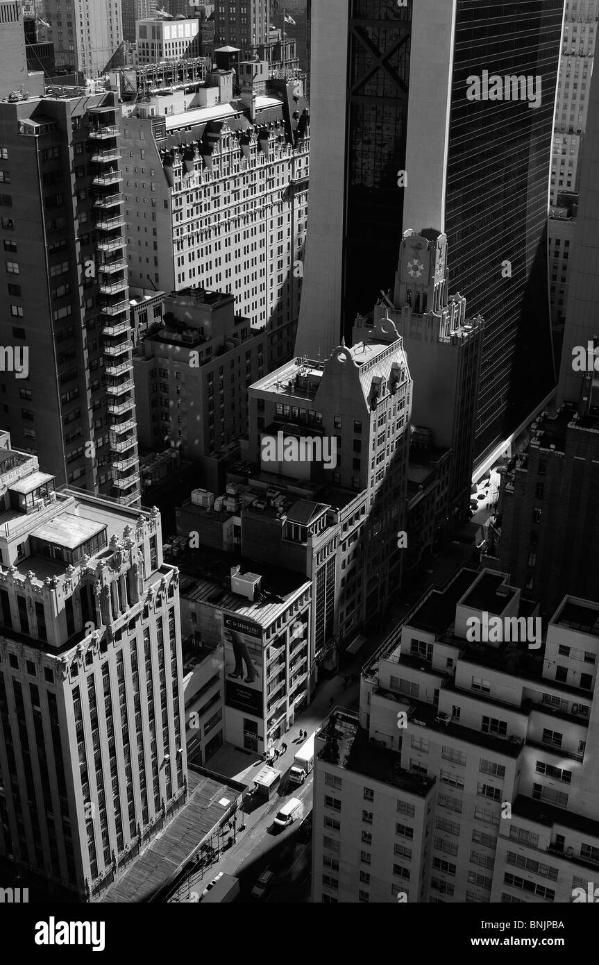W 57th street hi-res stock photography and images - Alamy W 57th street hi-res stock photography and images - Alamy