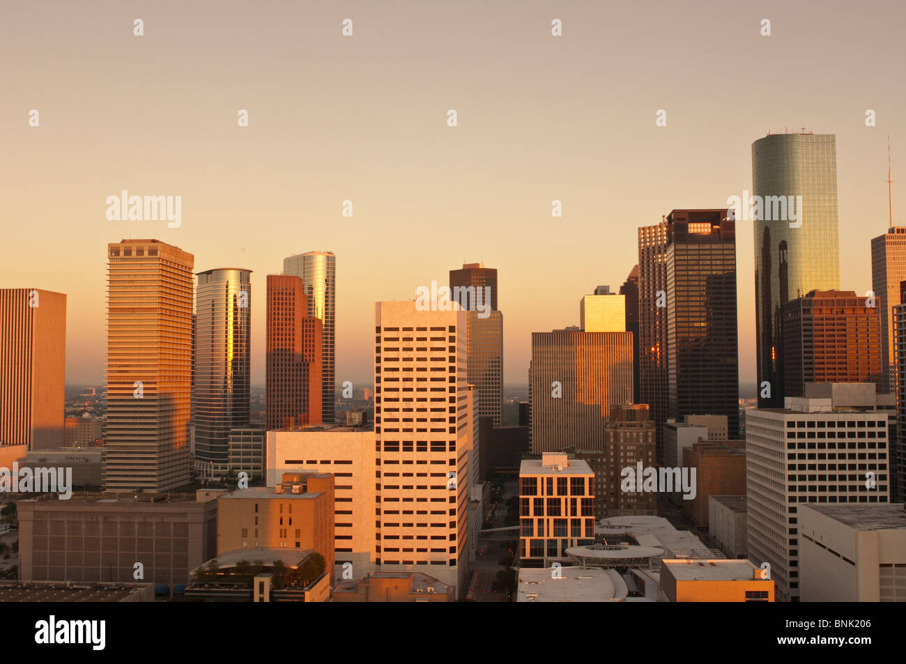 Texas, Houston. Downtown evening skyline Stock Photo Alamy