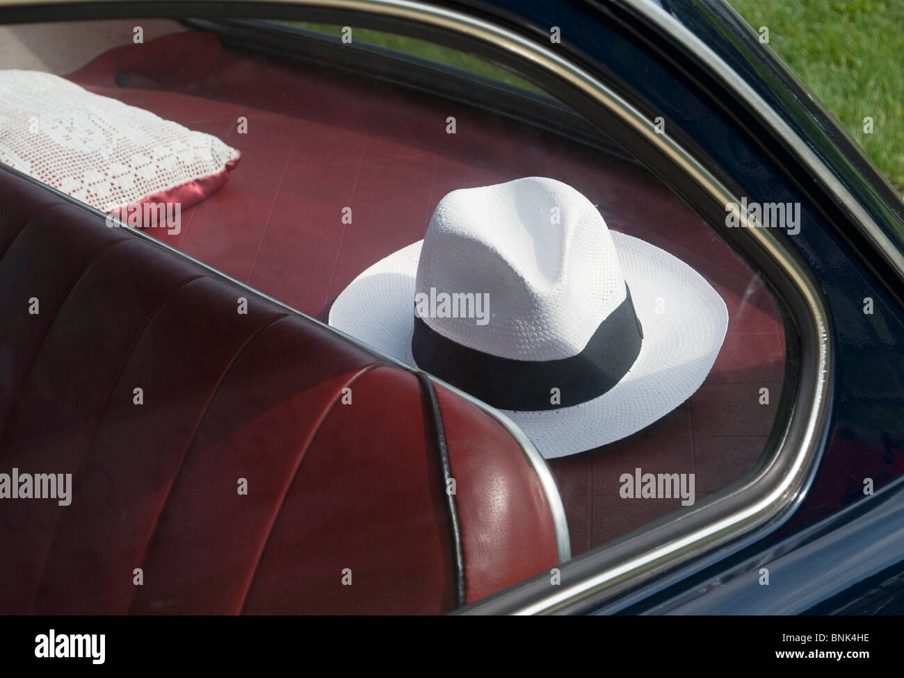 the car and the hat