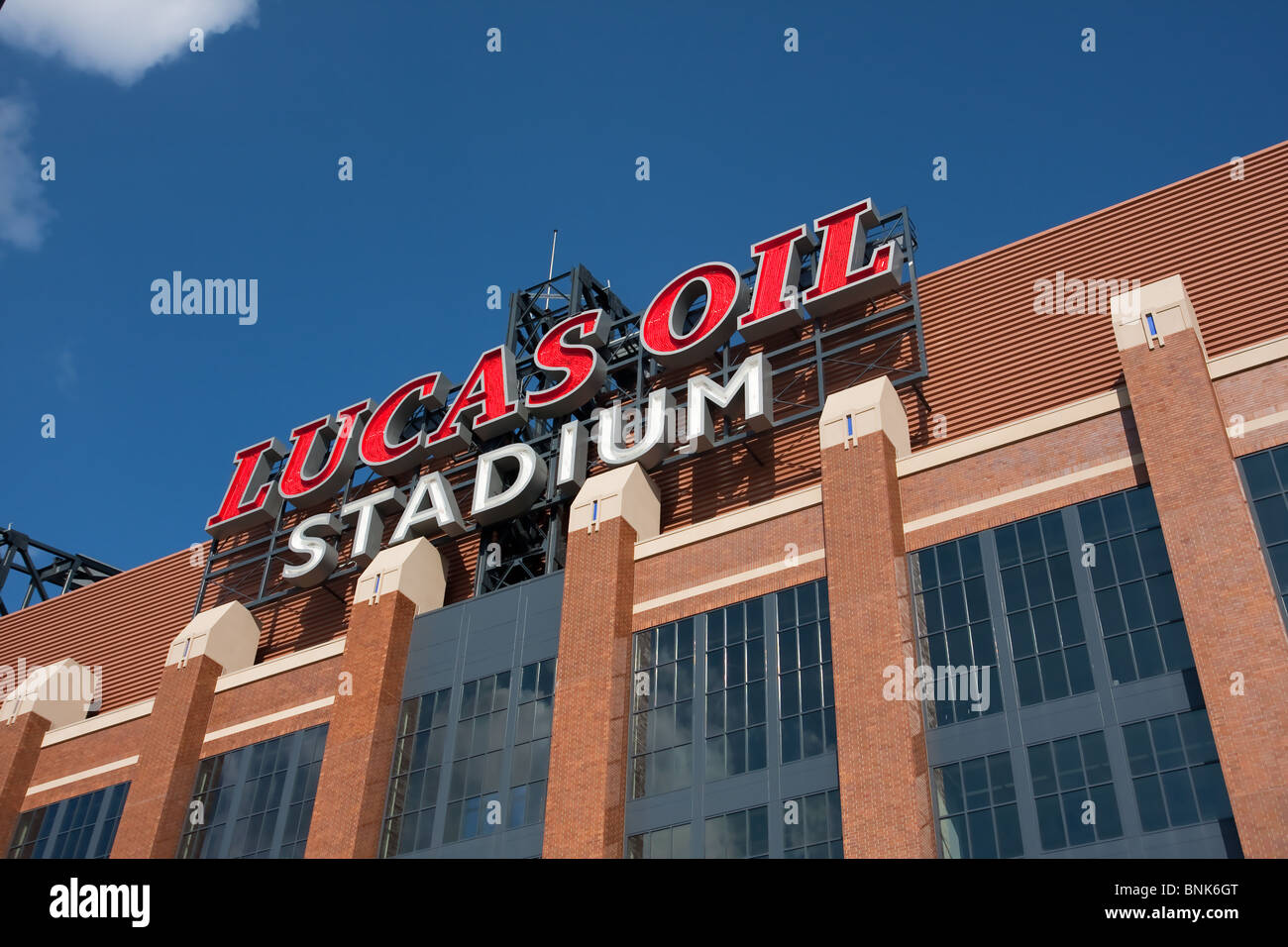 Lucas Oil Stadium, home of the Indianapolis Colts and site of superbowl XLVI in 2012 Stock Photo