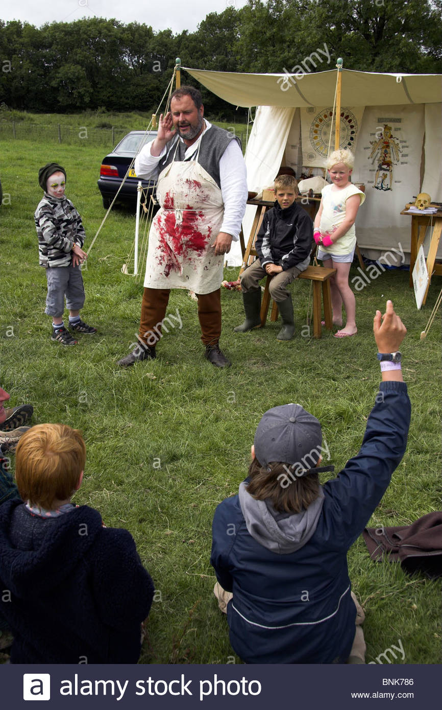 picture Tudor Medicine Pictures https www alamy com stock photo kevin goodman a leading historical performer of medieval tudor medicine 30540950 html