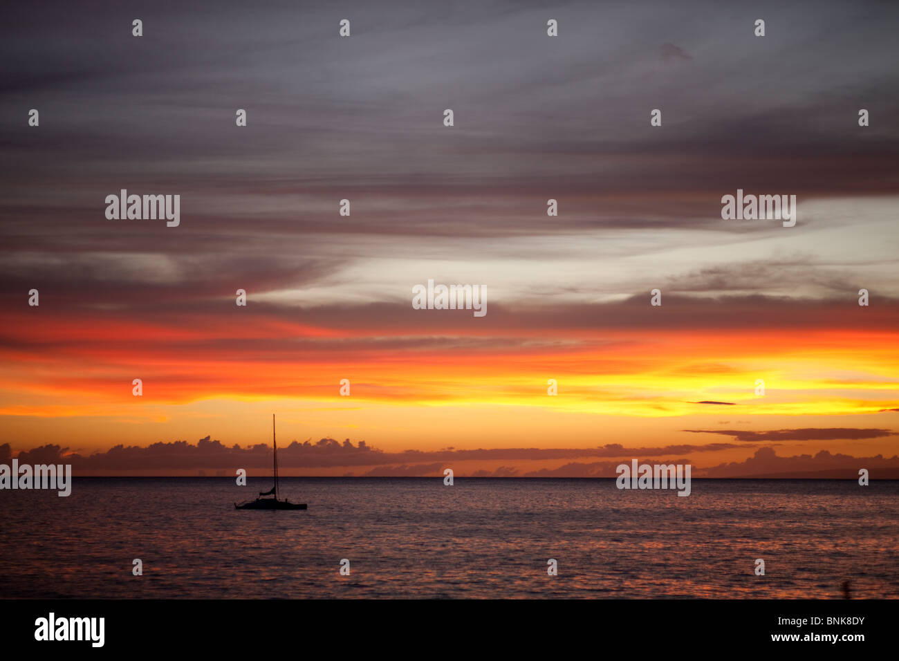 Hawaiian sunset hi-res stock photography and images - Alamy