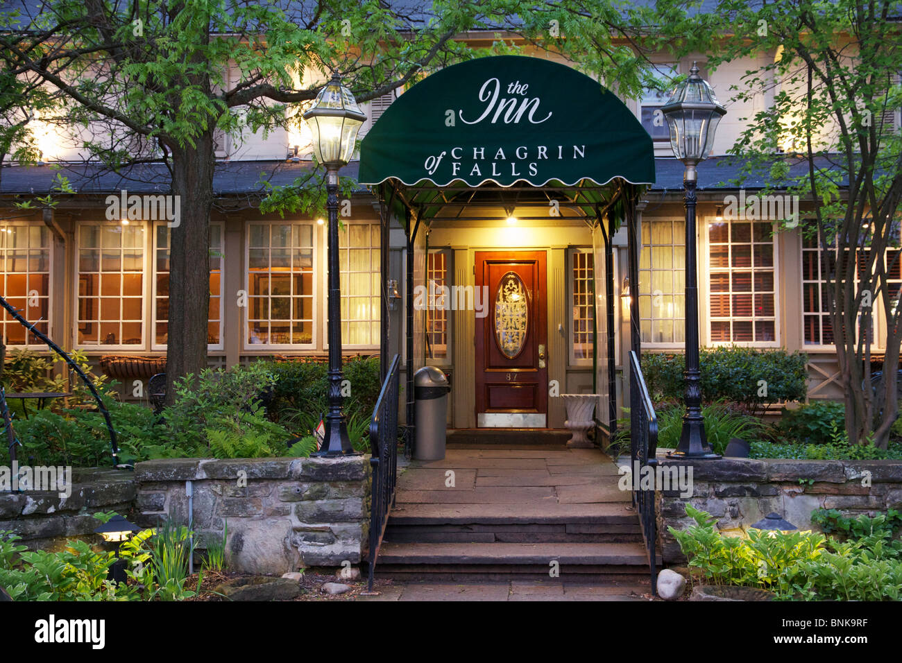 The Inn of Chagrin Falls. Chagrin Falls, Ohio Stock Photo - Alamy