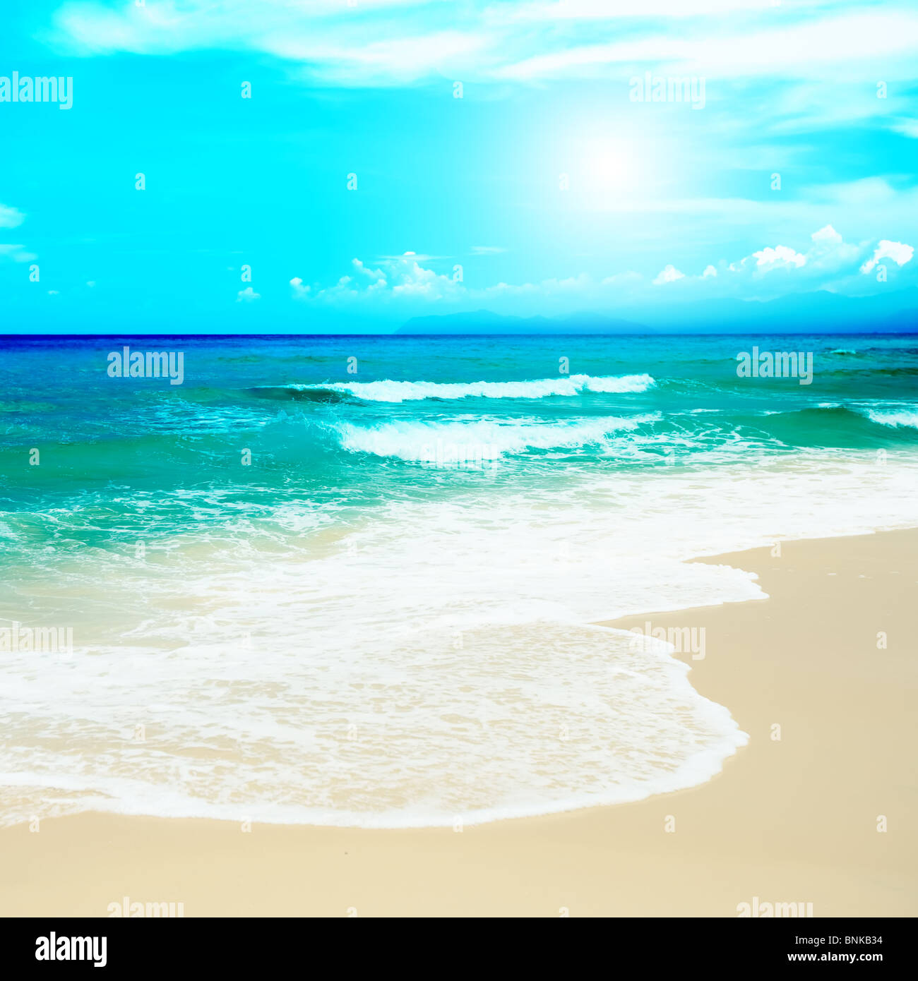 Untouched tropical beach waves hi-res stock photography and images - Alamy