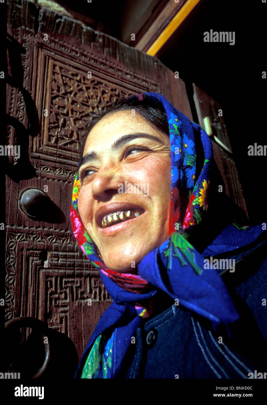 Uzbek woman in Bukhara with gold teeth Stock Photo Alamy