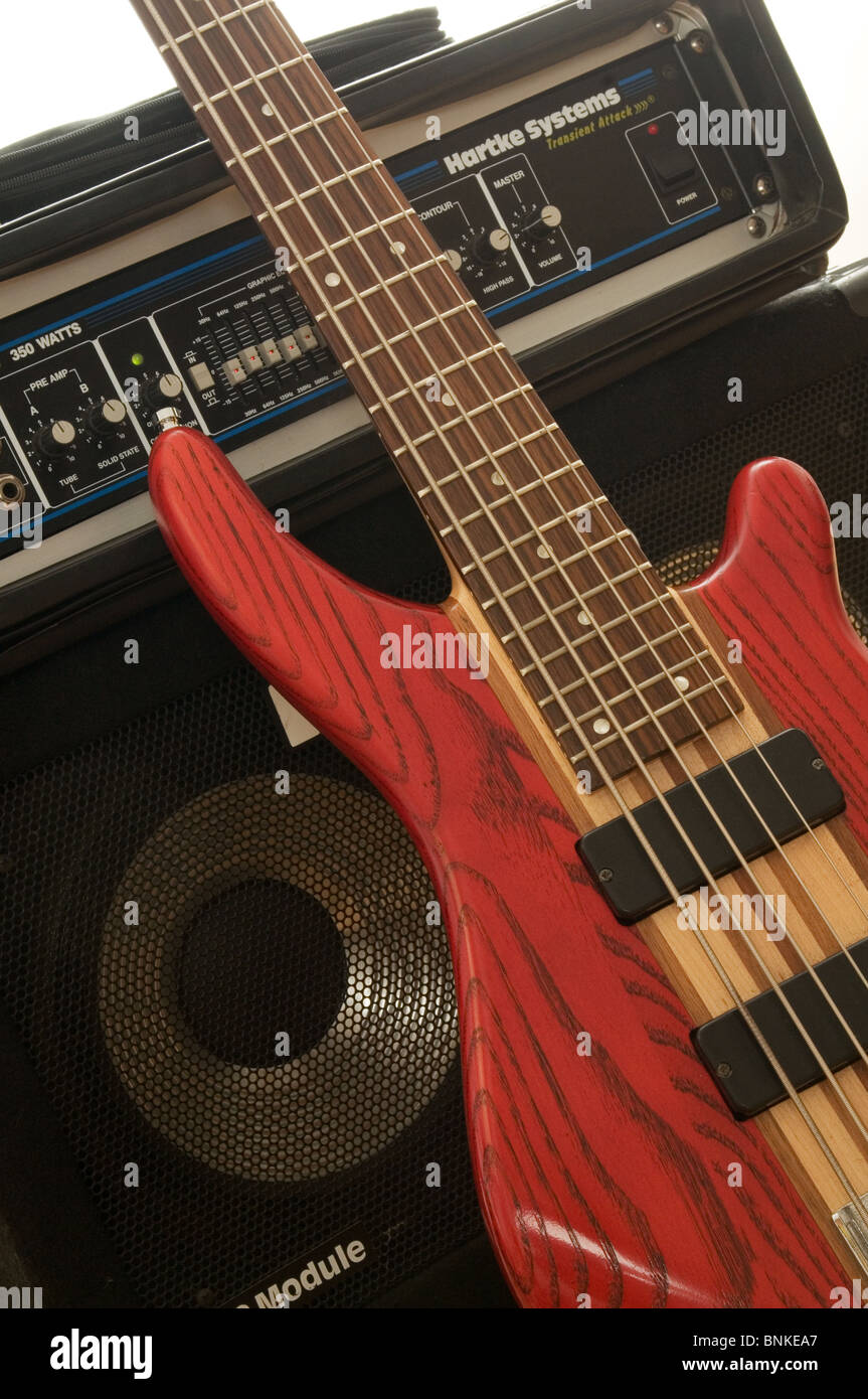 bass guitar line bassline guitars string strings player play playing man music musician