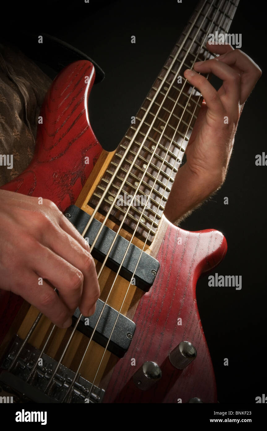 bass guitar line bassline guitars string strings player play playing man music musician