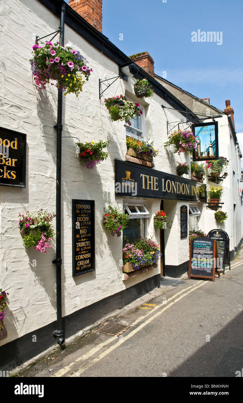 Harbour inn padstow hires stock photography and images Alamy