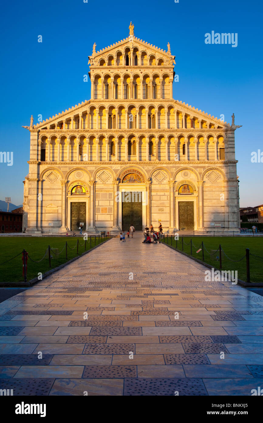 Stone walkway leading to the Duomo Santa Maria Assunta, Pisa Tuscany Italy Stock Photo