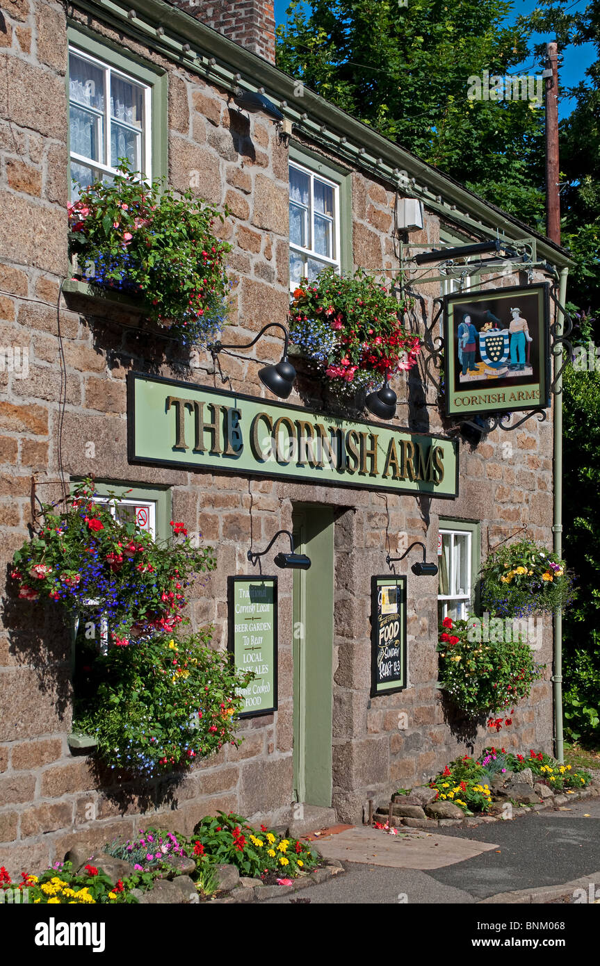an old english village pub, cornwall, uk Stock Photo