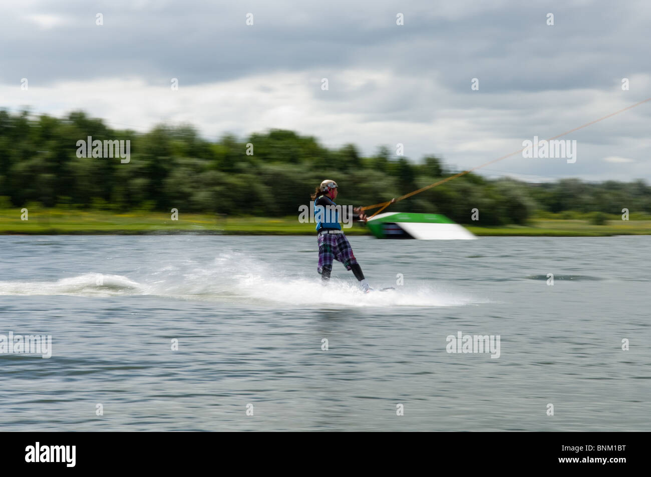 Sheffield Cable Waterski at Rother Valley Country Park Stock Photo