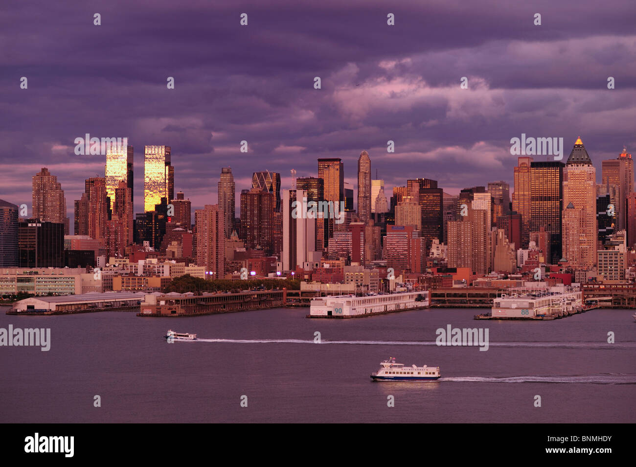 Skyline dramatic sky clouds weather Hudson River Manhattan New York
