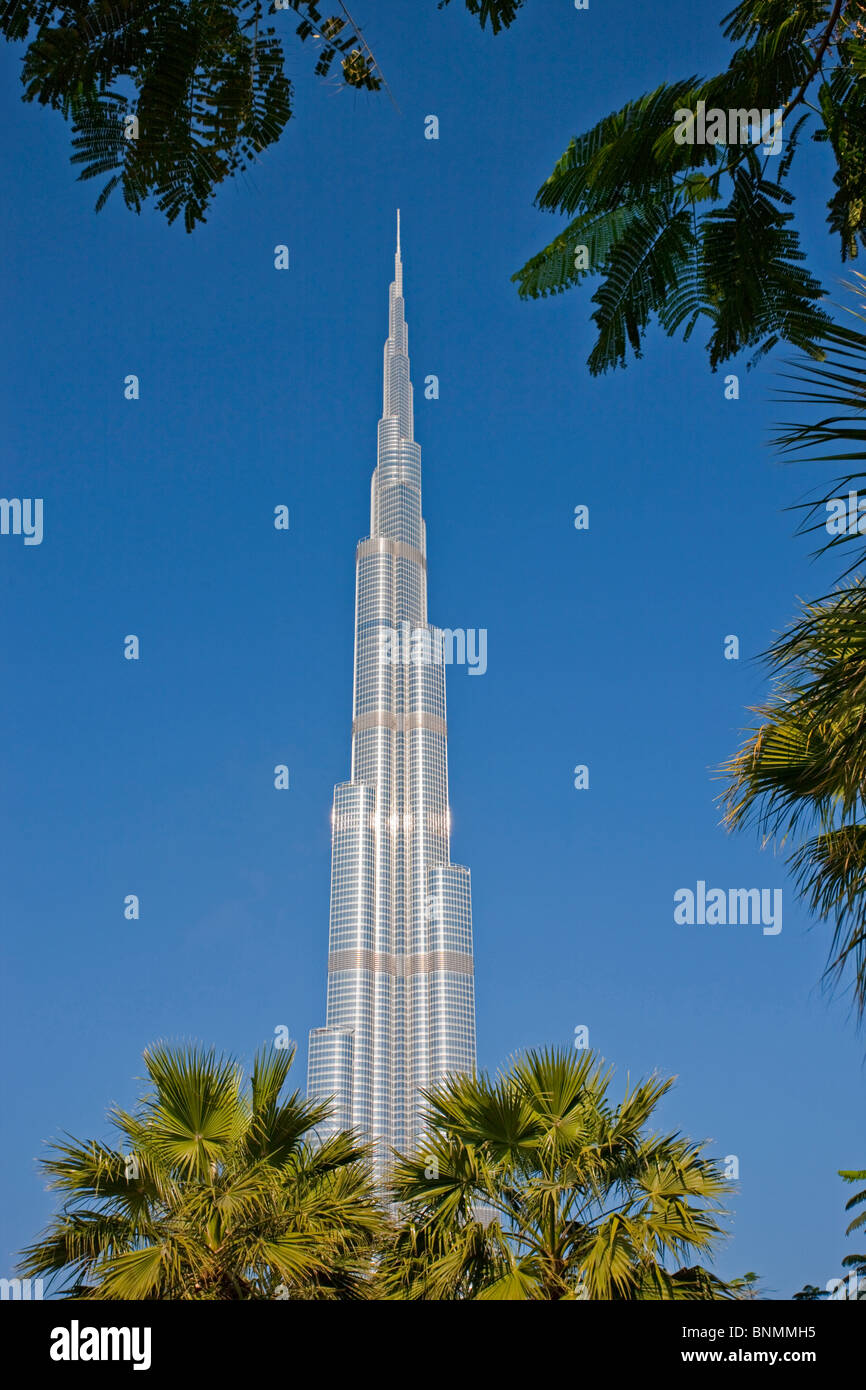 Architecture fashionably in a modern style modern skyline Burj Dubai Building block of flats high-rise building highest top Stock Photo