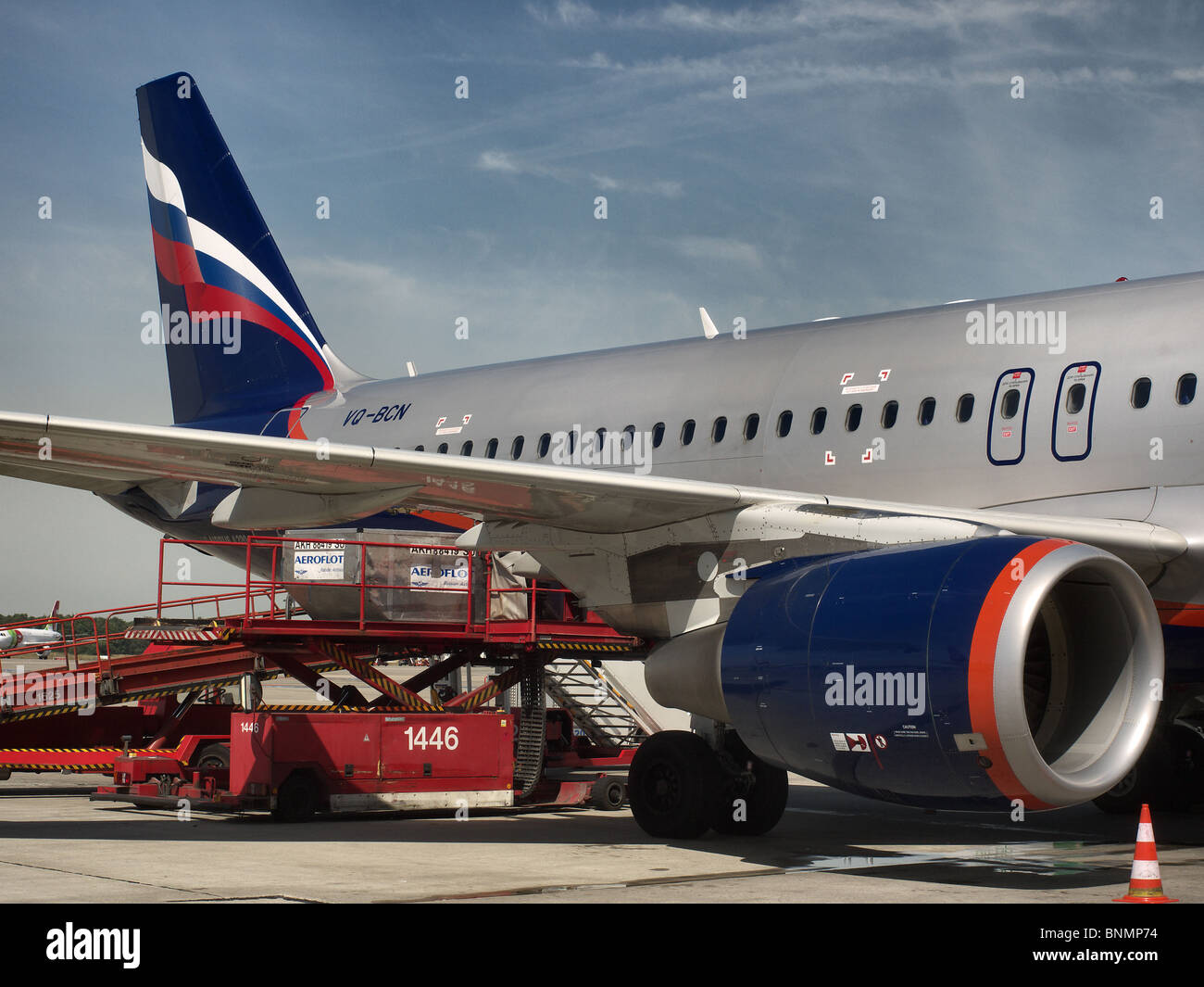 Cargo Hold Airplane High Resolution Stock Photography and Images - Alamy