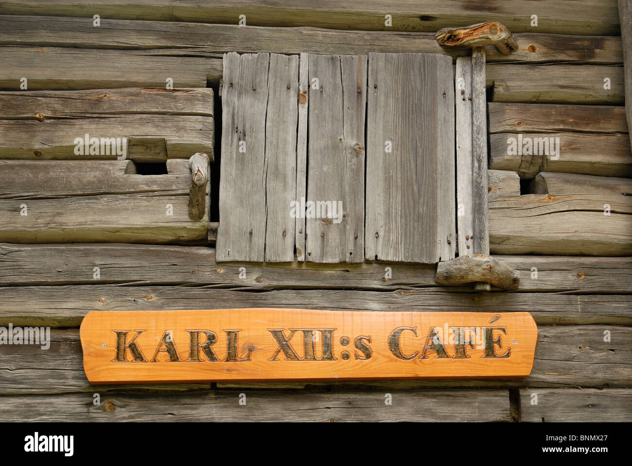 Closed winow of the historic Karl XII:s cafe, Lenungshammar, Glaskogen, Värmland, Sweden Stock Photo