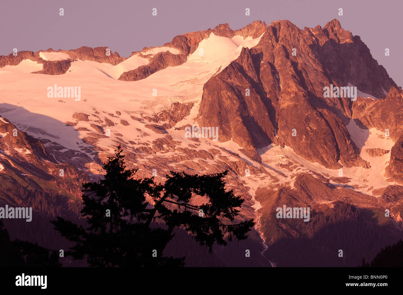 evening light Cascade Mountain Range Mt. BakerSnoqualmie National