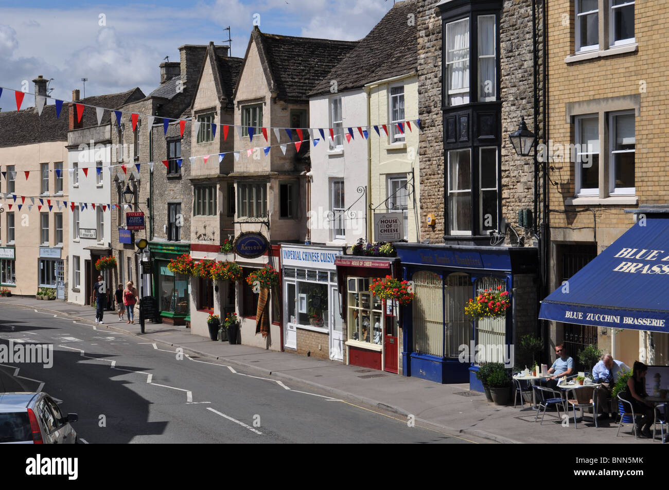 Tetbury Shops High Resolution Stock Photography and Images Alamy
