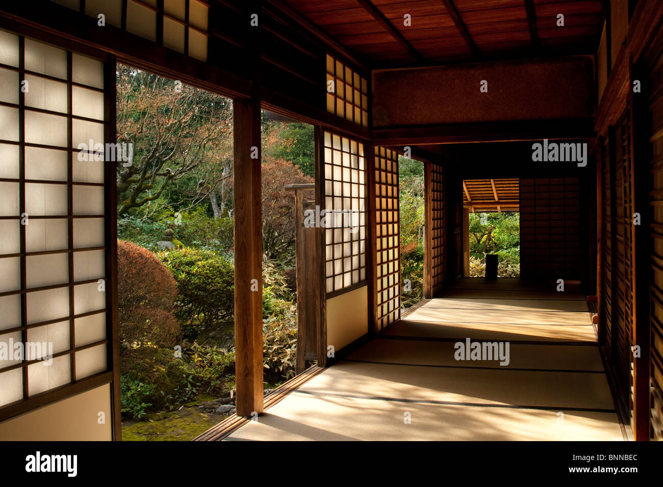 Traditional Japanese House High Resolution Stock Photography And Images Alamy