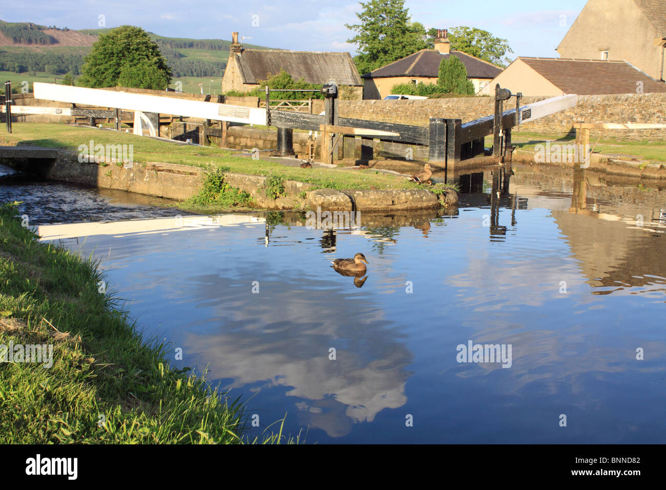 Boating lock on the Leeds-Liverpool Canal at Gargrave in Yorkshire, England Stock Photo
