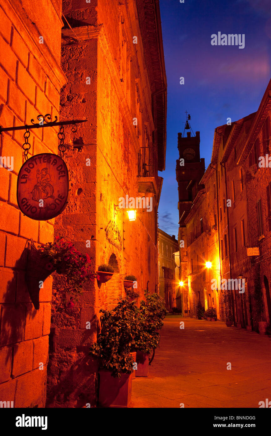 Dusk in the medieval town of Pienza, Tuscany Italy Stock Photo