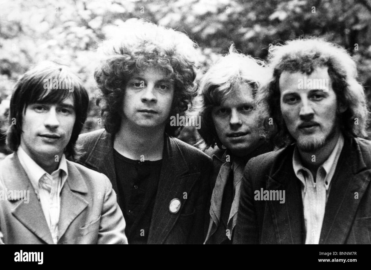 IDLE RACE - Promotional photo ofUK rock group about 1970 with Jeff