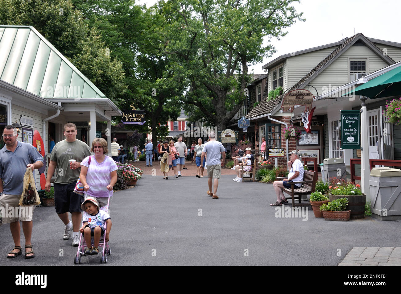 Kitchen Kettle Village - a tourist shopping center in Intercourse,  Amish Country, Pennsylvania, USA Stock Photo