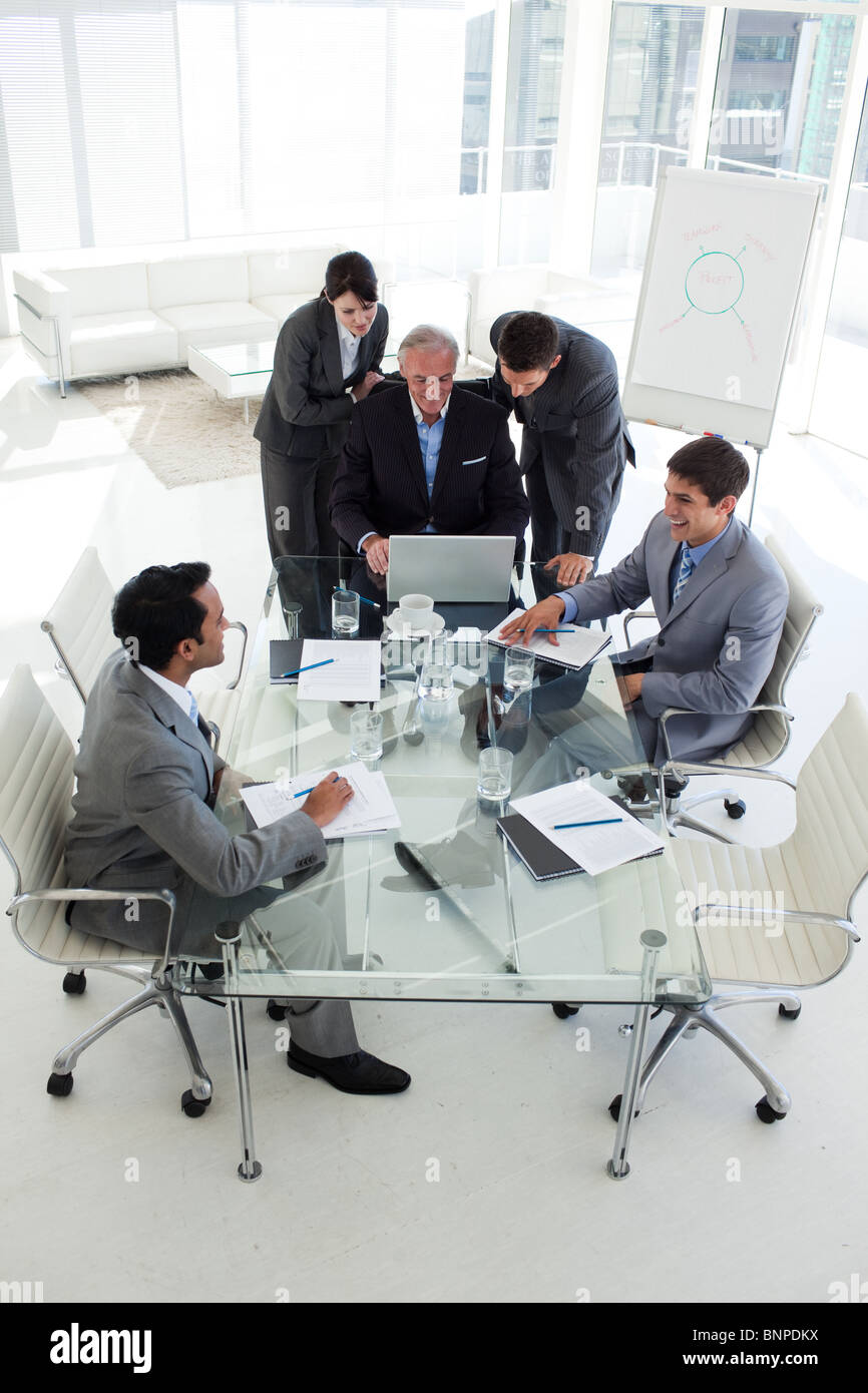 Manager On Computer Manager working computer hi-res stock photography and images - Alamy