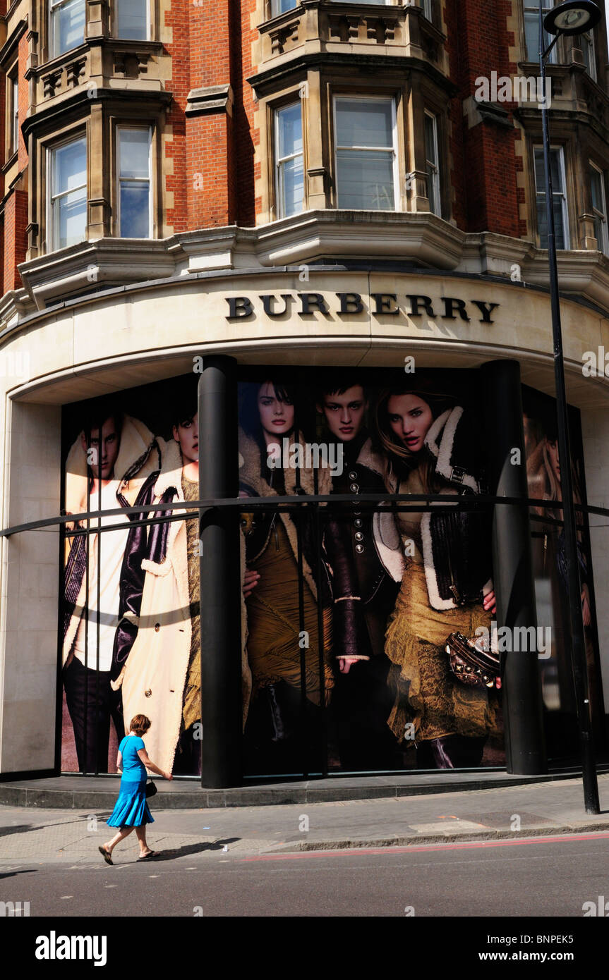 Burberry Fashion Clothing Shop, Brompton, Road, Knightsbridge, London, England, UK, Stock Photo