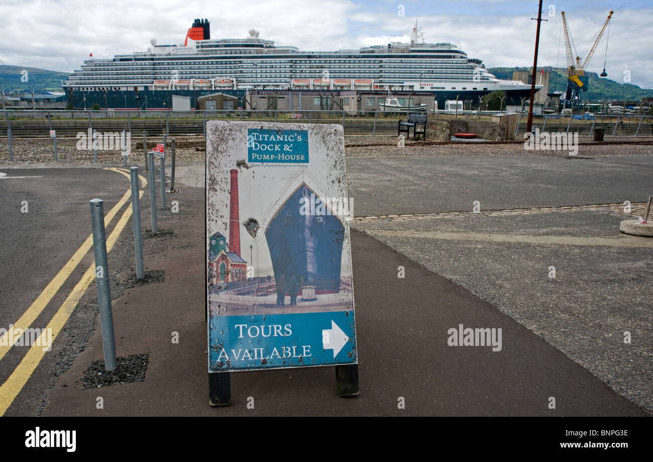 Cunard cruise liner Queen Victoria moored opposite Belfast's Titanic Dock Stock Photo
