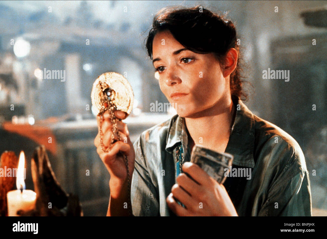 KAREN ALLEN INDIANA JONES AND THE RAIDERS OF THE LOST ARK (1981 Stock