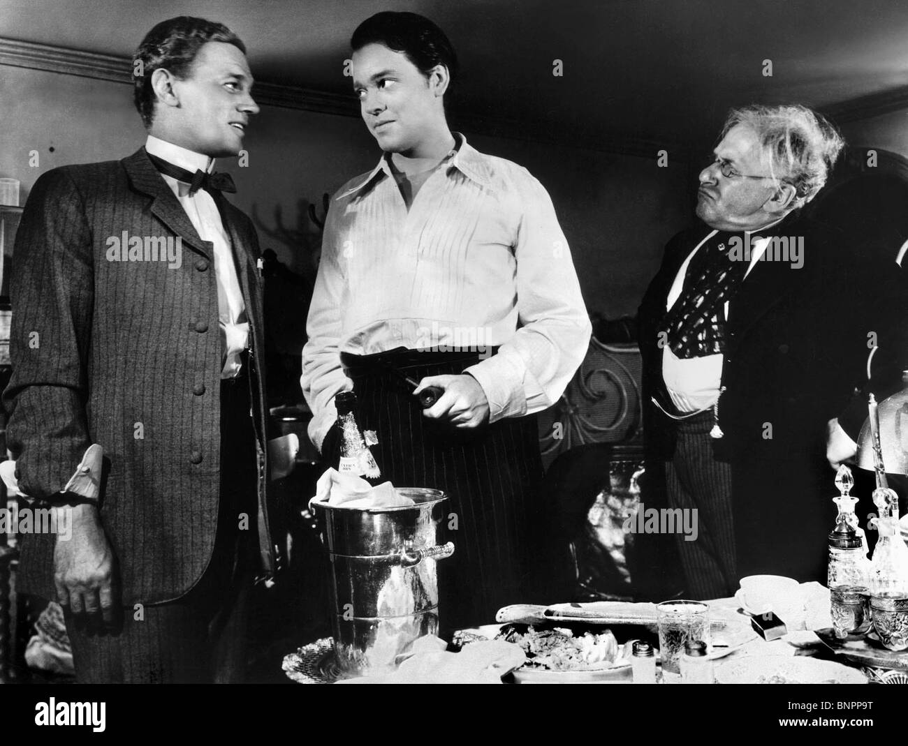 Joseph Cotten High Resolution Stock Photography and Images Alamy