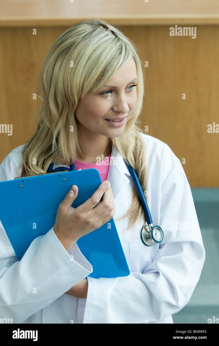 Portrait of a smiling female surgeon Stock Photo - Alamy