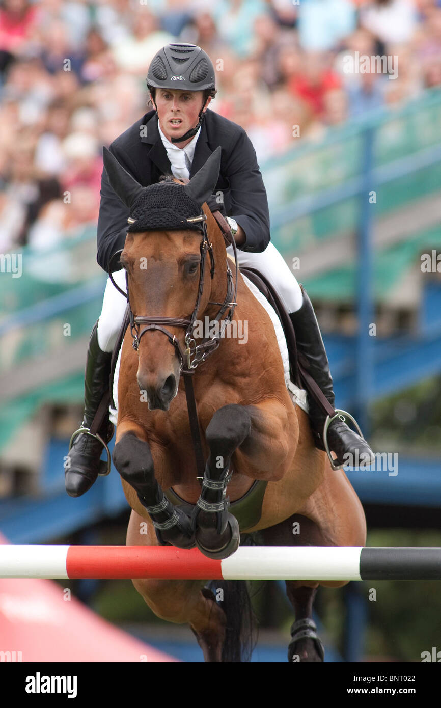 Hickstead Hickstead bank horse hi-res stock photography and images - Alamy