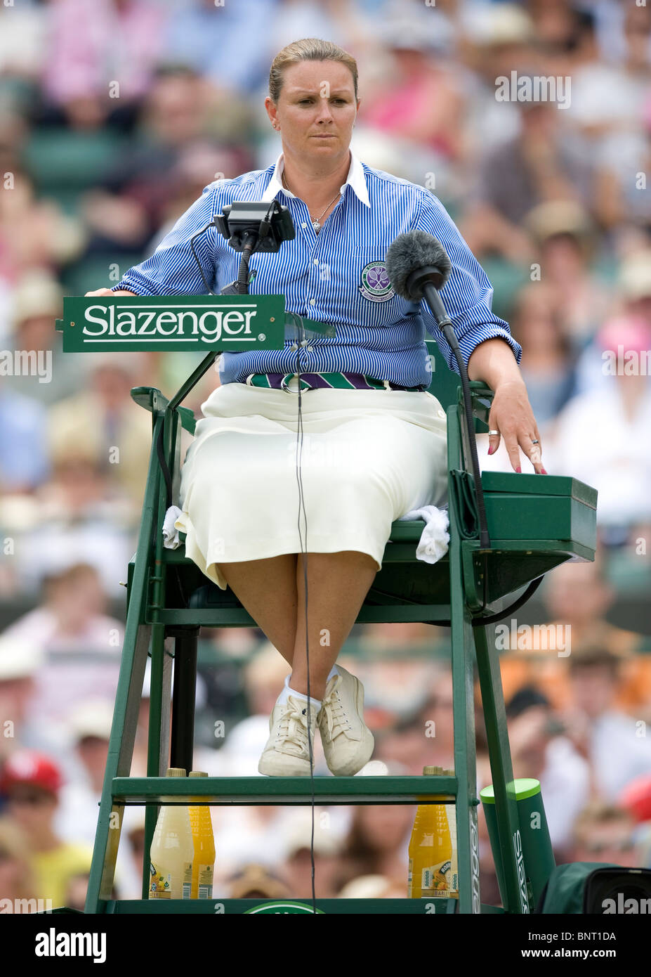 Tennis Umpire Chair High Resolution Stock Photography and Images - Alamy