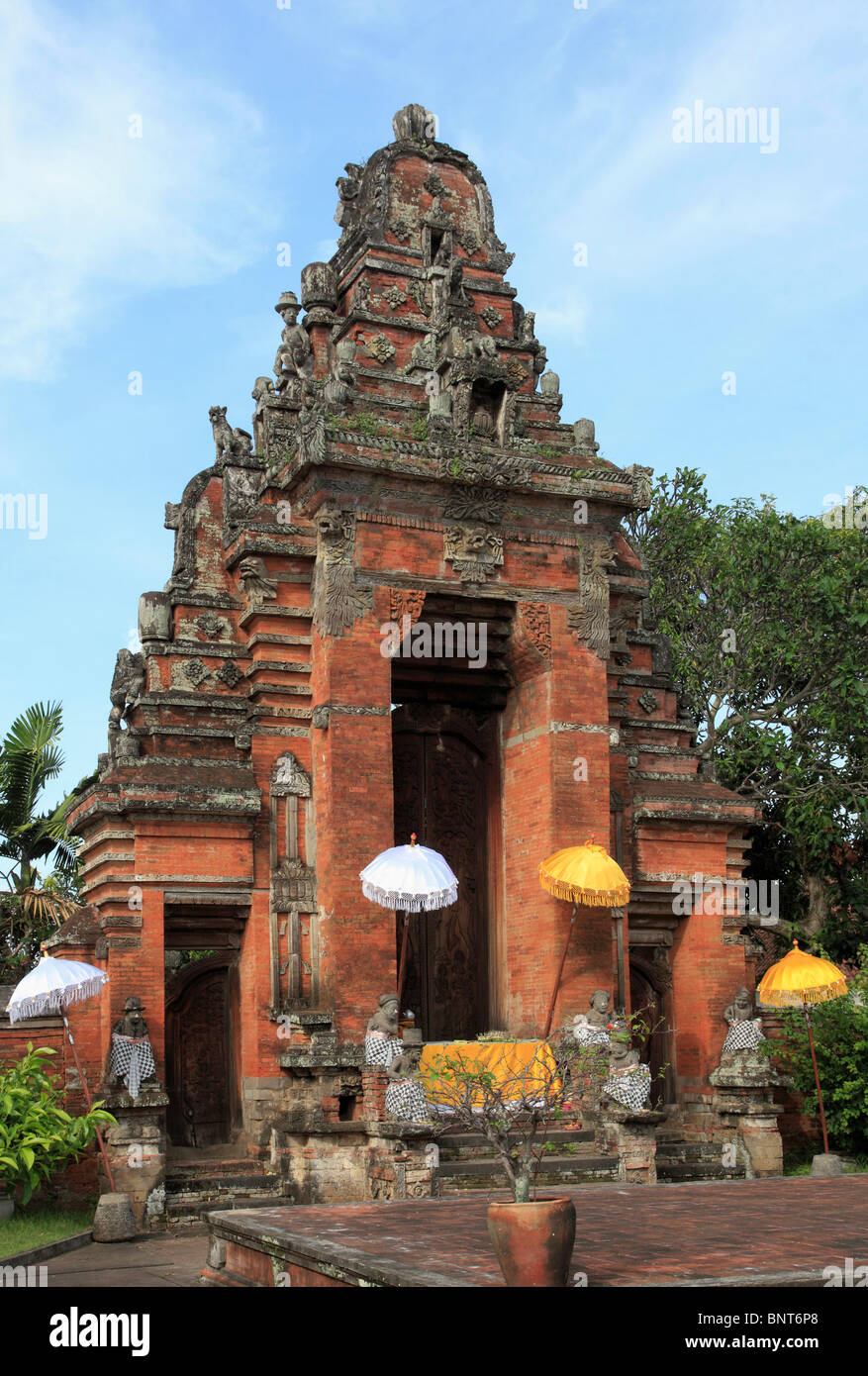 Indonesia, Bali, Semarapura, Semara Pura Palace, Pemedal Agung Gateway, Stock Photo