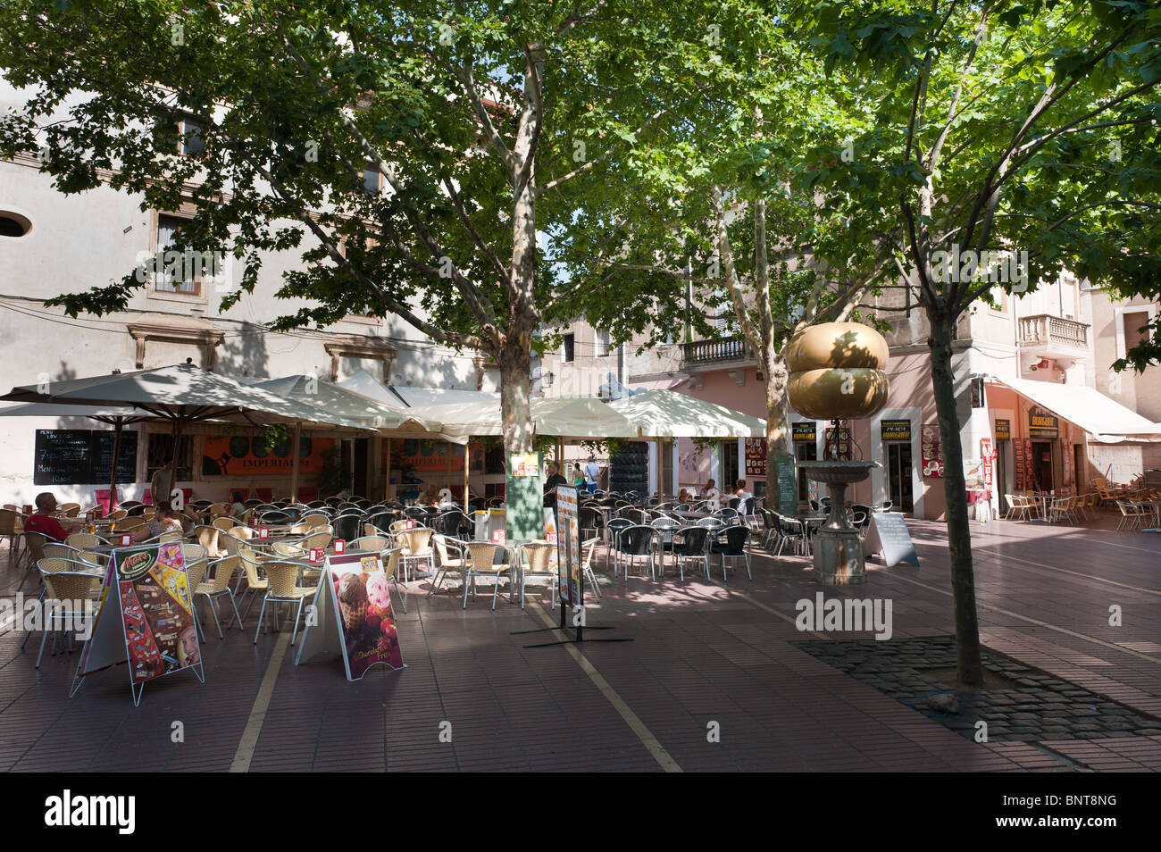 A cafe in every corner in Figueres, Spain Stock Photo - Alamy
