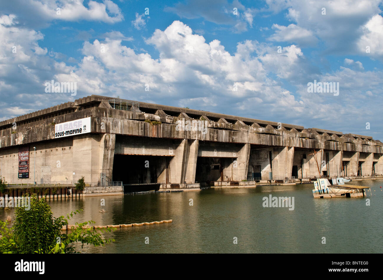 Bordeaux submarine base hi-res stock photography and images - Alamy