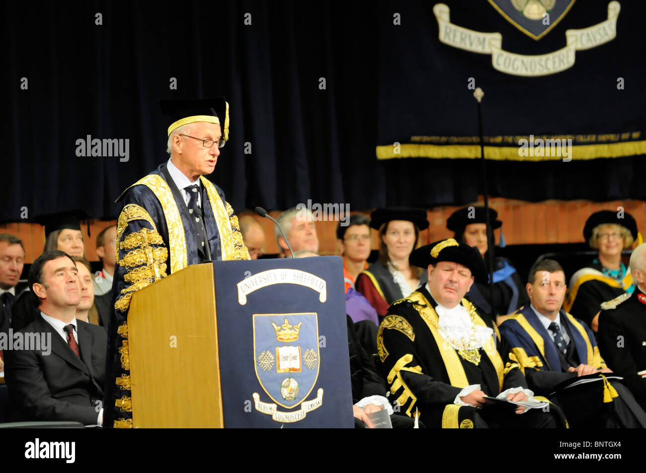 Sir Peter Edward Middleton GCB Chancellor of Sheffield University, at 2010 Graduation Ceremony Stock Photo