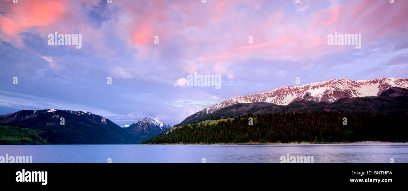 Wallow Lake and Mountains at Sunset. Oregon Stock Photo