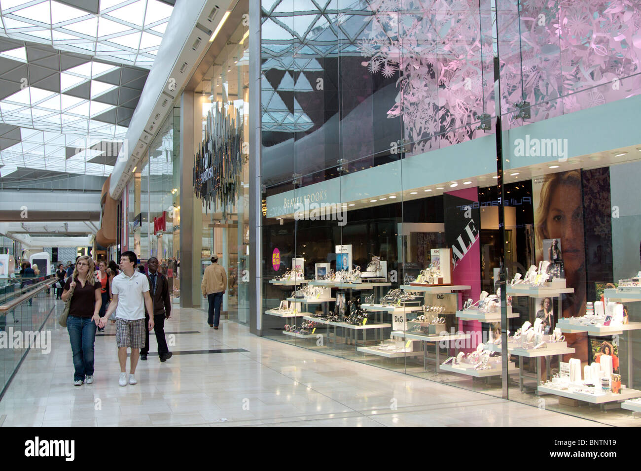 Beaverbrooks Jewellers - Westfield Shopping Centre - Shepherd's Bush -  London Stock Photo - Alamy