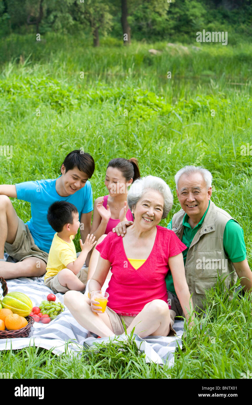 Portrait of a family picnicking Stock Photo Alamy