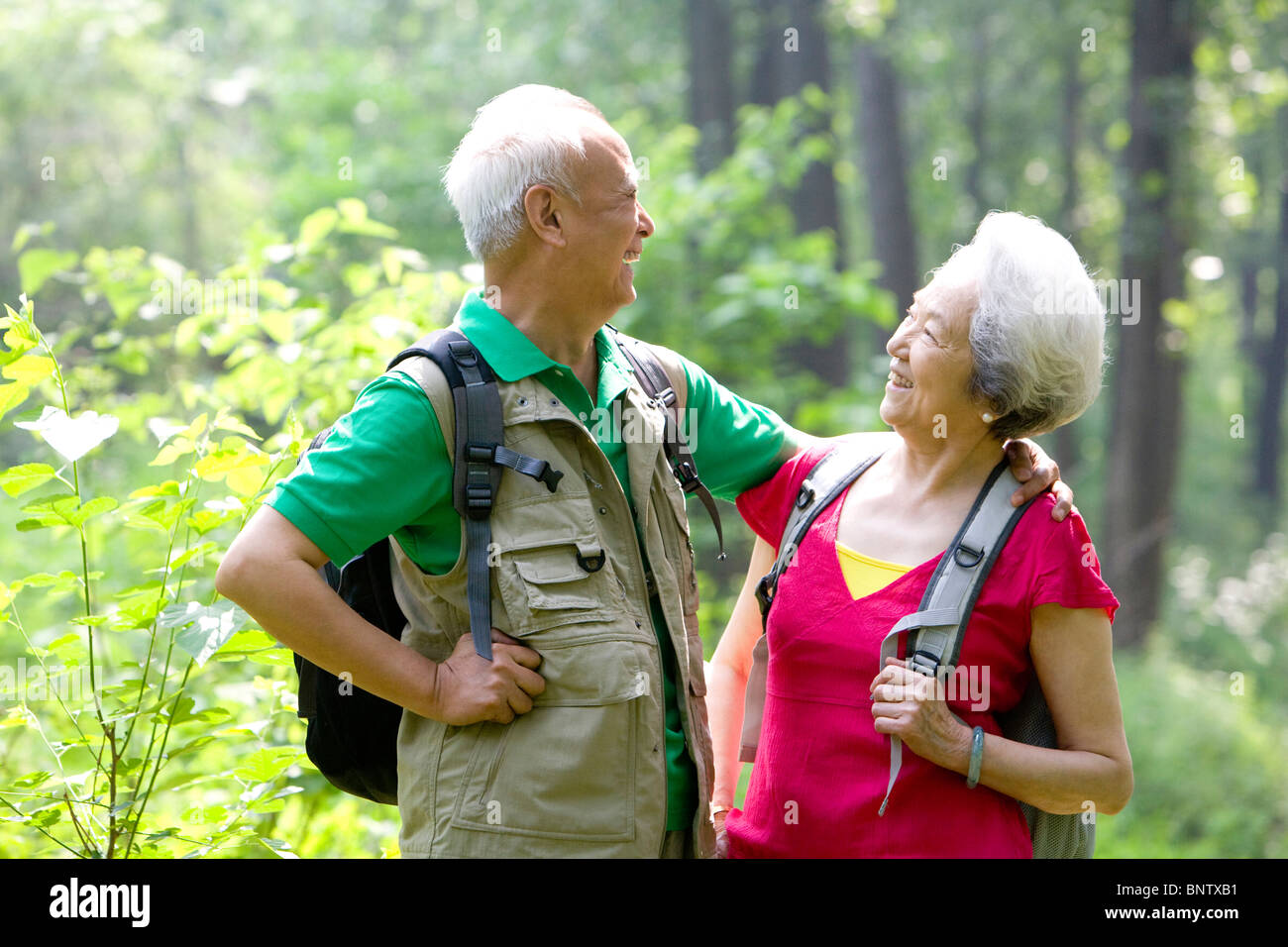 Portrait of a senior couple in the great outdoors Stock Photo - Alamy