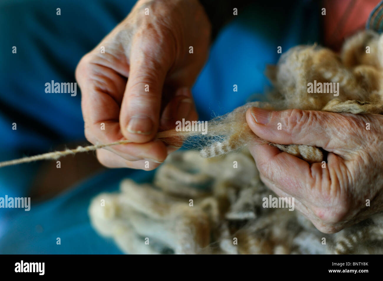 Hands spinning yarn hi-res stock photography and images - Alamy